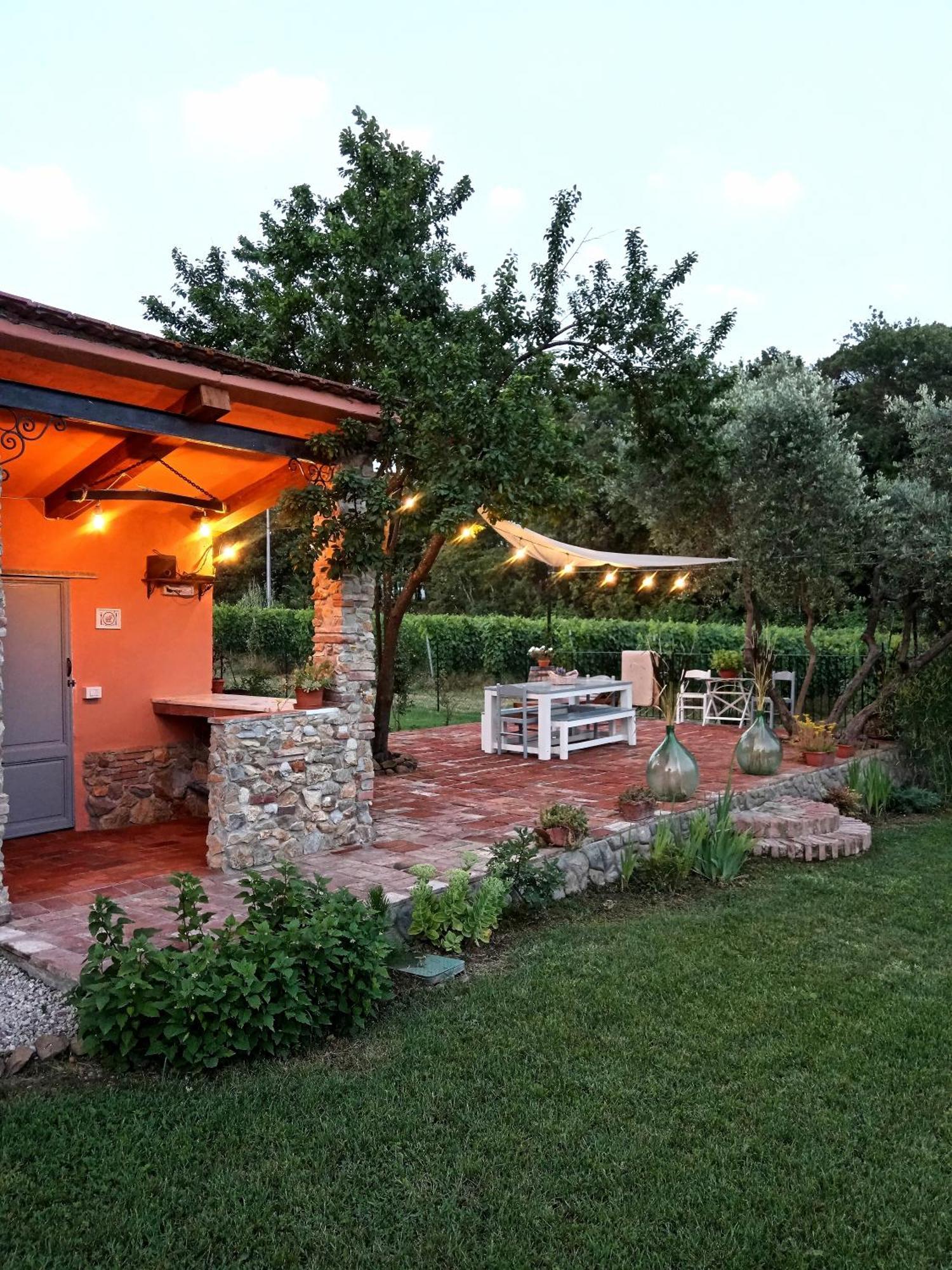 Casale - La Camera Di Leda Lamporecchio Exterior photo